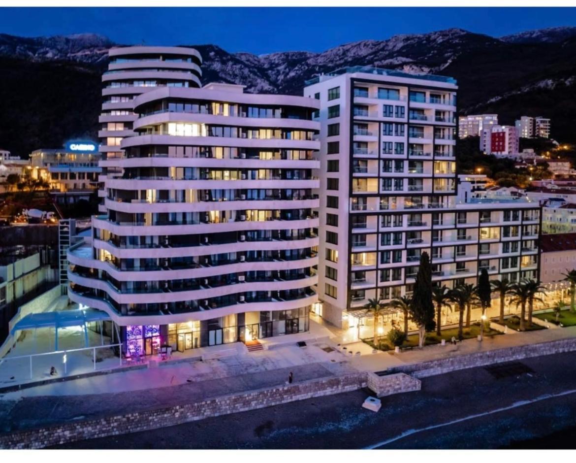 Green Stone Apartments Hotel Rafailovici Ngoại thất bức ảnh