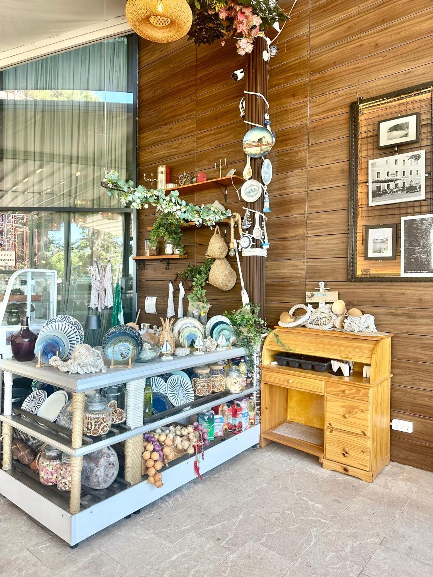 Green Stone Apartments Hotel Rafailovici Ngoại thất bức ảnh